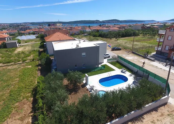 Initium,heated Pool Season Trogir