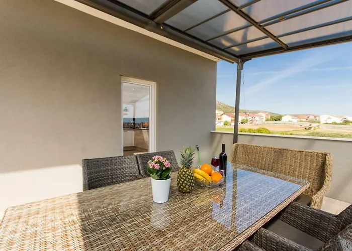 Initium,heated Pool Season Vila *