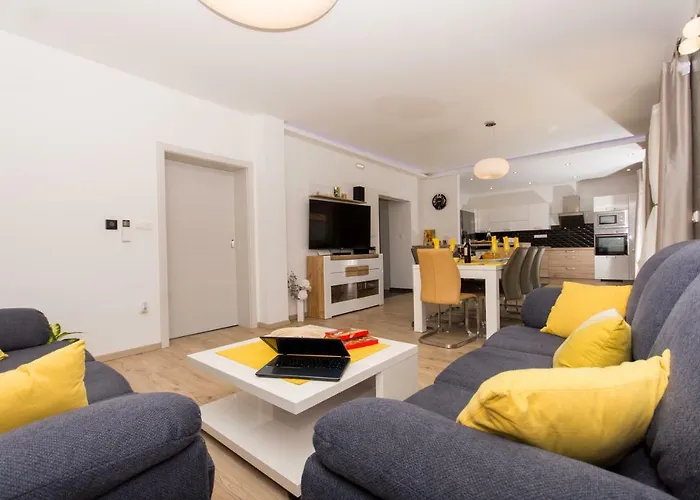 Willa Initium,heated Pool Season Trogir