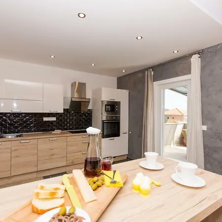 Initium,heated Pool Season